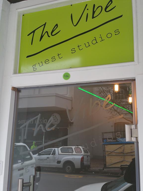 ステレンボッシュ The Vibe Dorp Street Bed & Breakfast エクステリア 写真