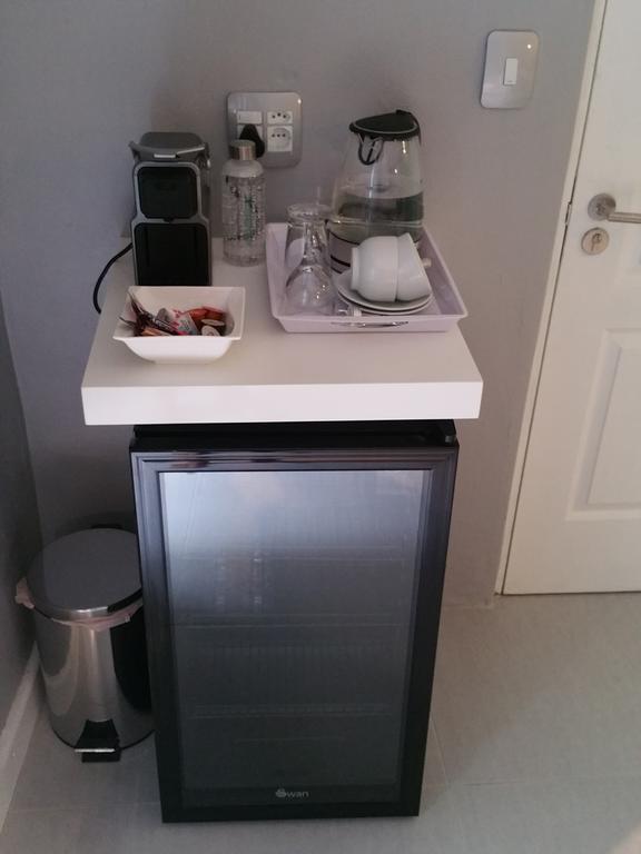 ステレンボッシュ The Vibe Dorp Street Bed & Breakfast エクステリア 写真